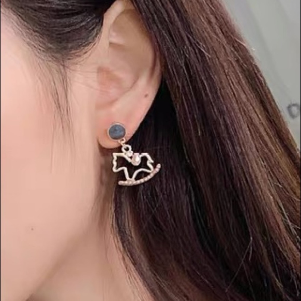 Little Rocking Horse Earrings - Picture 4 of 4